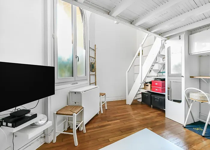 Cosy Dans Petit Loft Paris